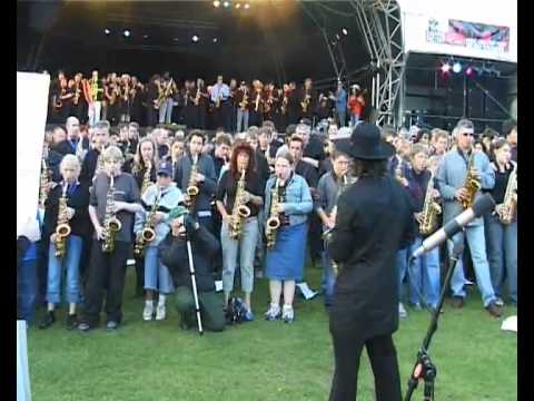 Blowout Sax :The Big Blowout  Guinness Book of World Records