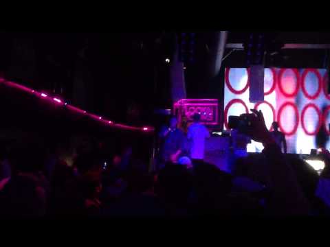 Sayaf (izReal) , Darom Dabro (Bratica) - Ничего не осталось (Live in Lookin rooms 25/05/13)