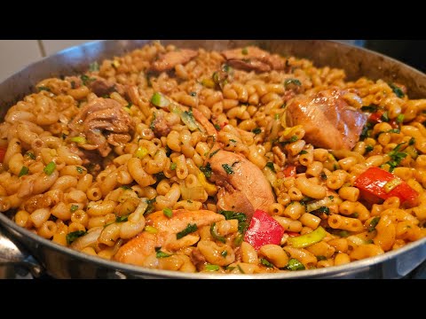 🇸🇷 Macaroni op z'n Surinaams maken met stukjes kip in Ketjapsaus|macaroni with chicken soy sauce|