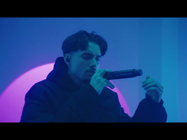 J'pense A Toi von Rnboi & Aya Nakamura ((jetzt ansehen))
