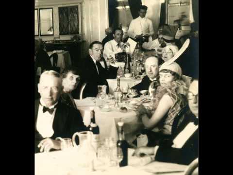Hot Pie (No. 1) Part 1 - The Six Swingers. Regal Zonophone MR 1567. 1934