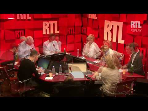 At the Right Time of 06/27/2016 - Stéphane Bern and Chantal Ladesou - Part 3 - RTL - RTL
