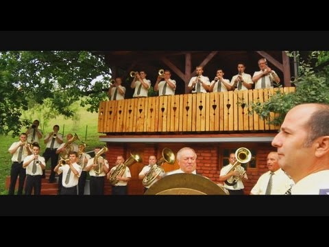 Puhački orkestar Radobojska zvona - Živio mnogo leta