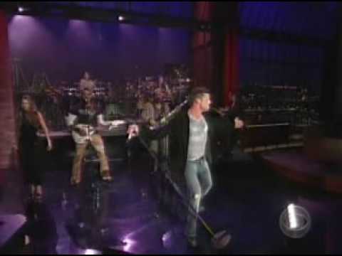 Ricky Martin & Amerie  I don't care live letterman