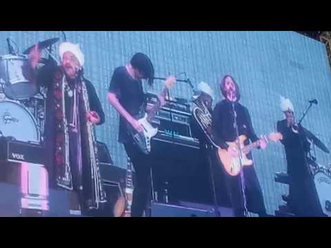 Junun live (Shye Ben Tzur, Jonny Greenwood & The Rajastan Express) radiohead pre show