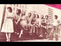 ВИА Молодые голоса Дедушка играет на гитаре 