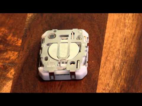 Casio Digitaluhr Batterie wechseln und Knöpfe reparieren