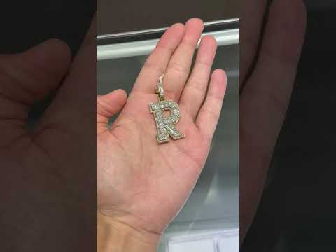 Product video thumbnail