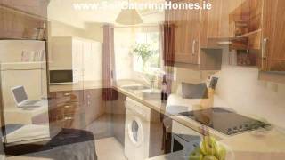 preview picture of video 'Menlo Park Apartments Holiday Homes Galway Ireland'