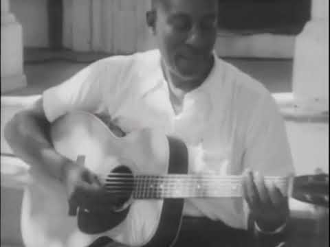 Big Bill Broonzy plays "Hey Hey"