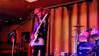 Forbidden Fruit Nik West Original.MP4