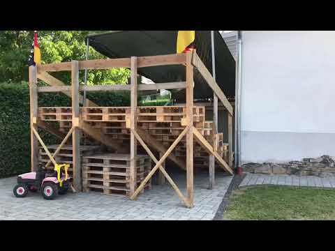 Private Public Viewing