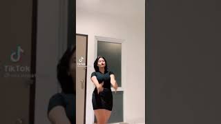 Download lagu TikTok : elizatrioktviaaa mp3