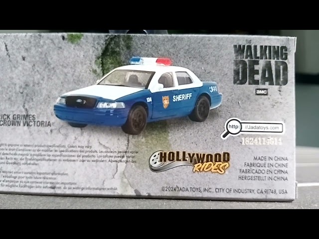 Vídeo relacionado con Jada The Walking Dead 1:32 Rick Grimes Ford Crown Victoria - Coche Fundido a presión, Juguetes para Adolescentes y Adultos