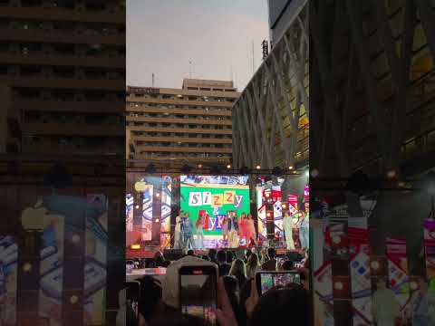 เปลี่ยนคะแนนเป็นแฟนได้ไหม- LYKN X SIZZY งานเปิดตัวRISER MUSIC #sizzy #LYKN