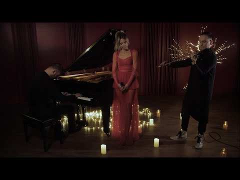 Kasia Moś - Mizerna cicha (piano - M.Kołakowski, skrzypce - M.Moś)