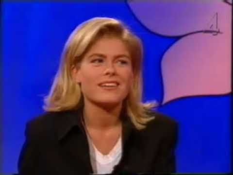 Pernilla Wahlgren intervjuas av Sofia Wistam 1996
