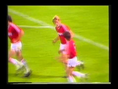 1987 November 4 PSV Eindhoven Holland 2 Rapid Vienna Austria 0 Champions Cup