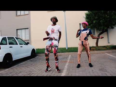 Mike Insanity Ft  Snux & Clarity Gang  -  Mbaliana (Dance Music Video)