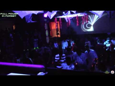 Jaws Underground Live @ Full Power in Forest (Tranceformatiohm) Full HD