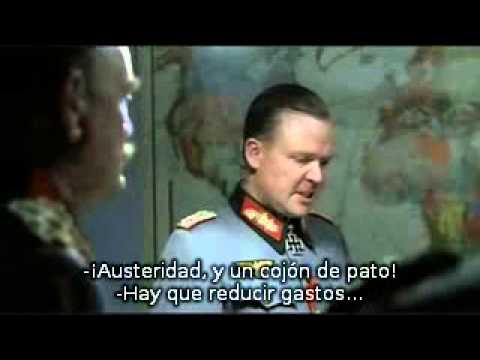 Hitler preparando la declaracion de la renta
