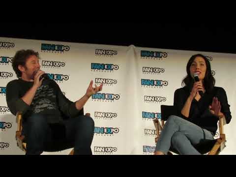 MICHAELA CONLIN & T.J. THANE (BONES) - Fan Expo...