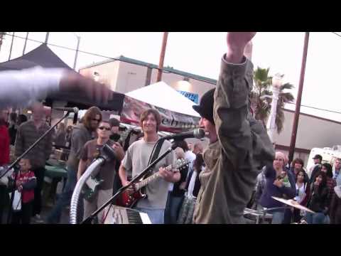 Stick Figure live at Ocean Beach Farmer's Market (So Good, The Youth Are Getting Restless)