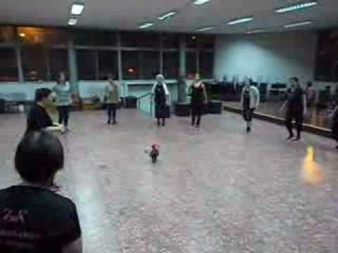 "Kama at yafa" - Dana Monet  כמה את יפה