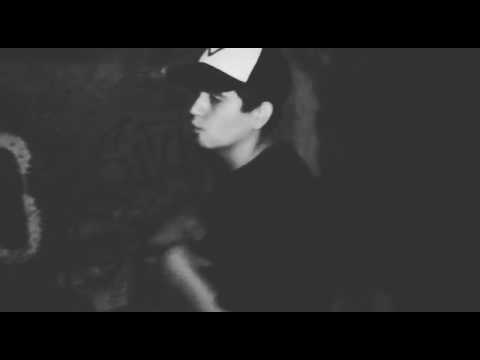 Chambroy #UnderfreeDeluxe