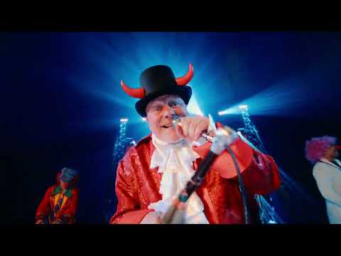 ACYLPYRIN - Cirkus v Opere (Official Video)