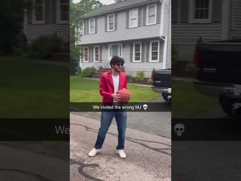 Classic mix up. 💀🤣 (via offthecoastband/TT, im_uncle_mason/TT) #shorts