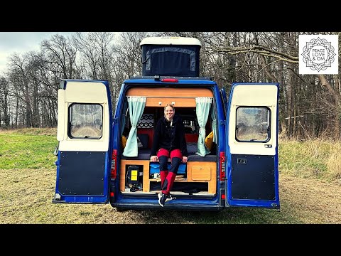 Flugbegleiterin kündigt Wohnung und zieht Vollzeit ins Auto