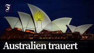 Australier gedenken der Anschlagsopfer am Bondi Beach