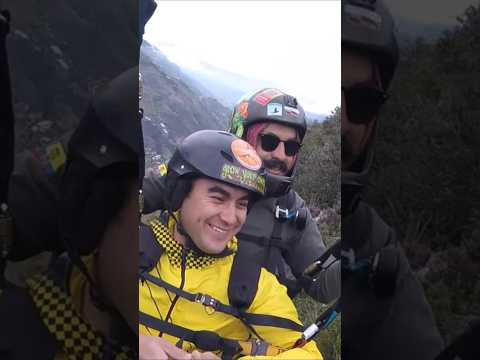 🌬️ Artesano del Aire 🦅📲+593998250024 📍 Paute Azuay Ecuador #airesano #paragliding #parapente