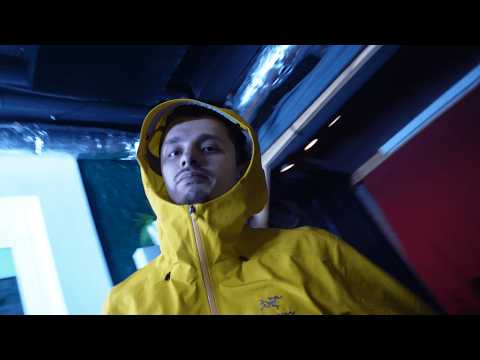 Młody West - Lifestyle Geek (prod. Foy, Desklap) (Official Video)