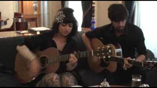 Aura Dione - I Will Love You Monday (acoustic special for motor.de)
