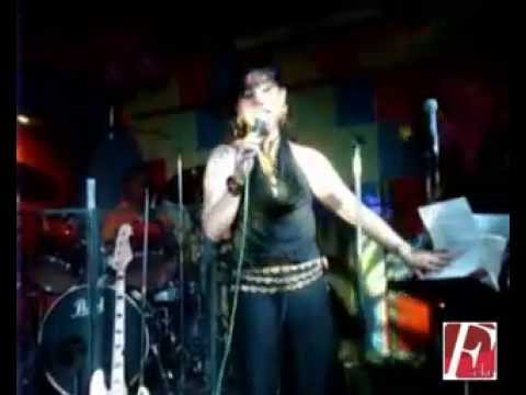 Connie Constantia - Cat Size [Cover Suzie Quarto]