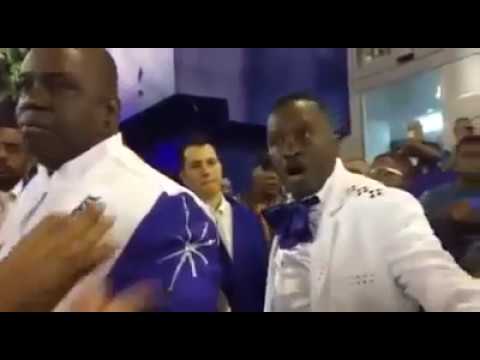 Wantuir - Eu não vim para fazer coral ! - Portela 2016