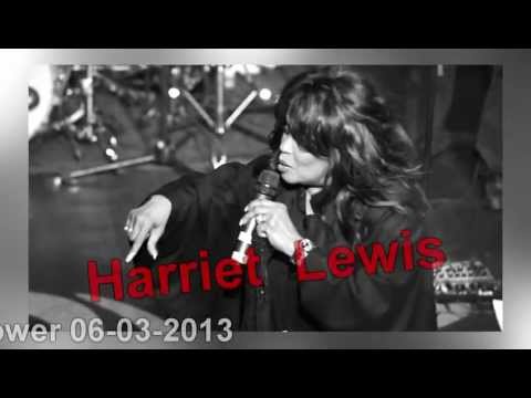 HARRIET LEWIS - im Lindbergh BlueTower 04-März-2013