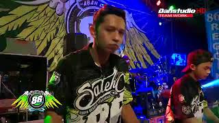 Download lagu LIWUNG GEDROK VOKAL MIA PUSPITA OM 86 PRO mp3 Download lagu LIWUNG GEDROK VOKAL MIA PUSPITA OM 86 PRO mp3