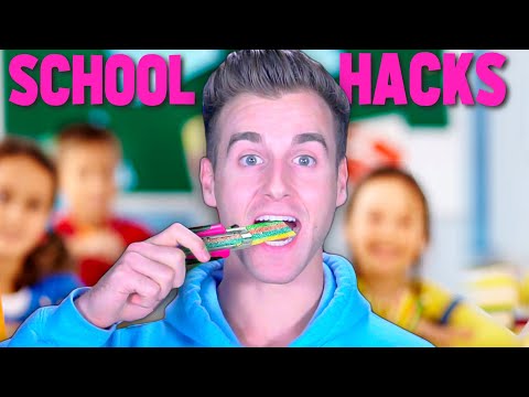 I Tried Sneaking Food Into Class Life Hacks! (IT WORKS) Video