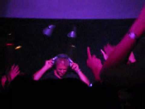 Sunlounger Ft Zara - Lost (Armin Van Buuren Live in Zouk KL 2009)