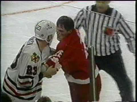 Joey Kocur vs Stu Grimson