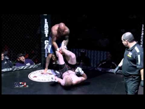 SCL - AVM  Fabbricatore VS Roberts 195lbs