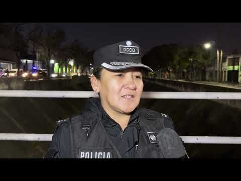 DESALOJO EN EL CANAL YRIGOYEN DESALOJARON Y DEMORARON A 17 PERSONAS QUE VIVÍAN DEBAJO DEL PUENTE