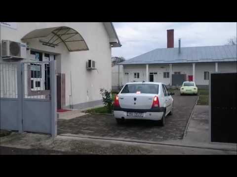 O femeie din Algeria, din centrul de azil de la Radauti, a nascut un baietel