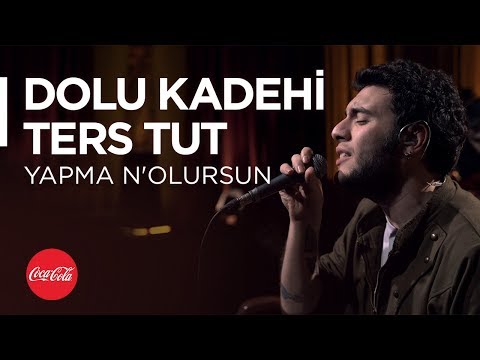 Yapma N’olursun Şarkı Sözleri ❤️ – Dolu Kadehi Ters Tut Lyrics In Turkish