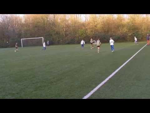 DWO D2 - WILHELMUS D4  1ste helft   28-11-2015