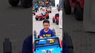 Download lagu Mobil jeep biru#mainan mobil aki#short video mp3