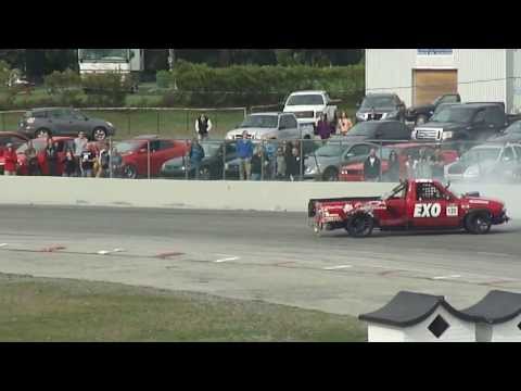 Maxime Lmoine vs Eric Paradis (Top 16 Dmcc round 8 Final Sanair 2013)